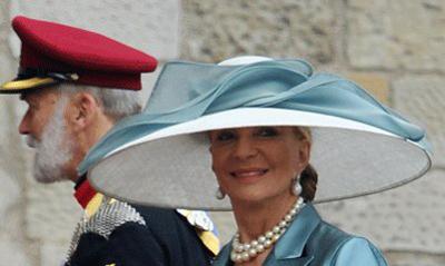  Autors: edzyo Karalisko kāzu interesantākās cepures!