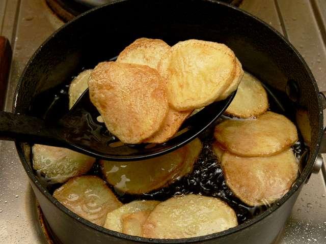 skatoties pēc virtuves taimera... Autors: Fosilija Kartupeļu čipši.