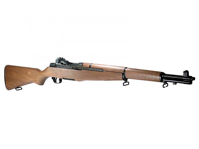 UN BEIDZOT  1VIETA  M1 Garand ... Autors: Fosilija Mani TOP 10 mīļākie WW2 ieroči..