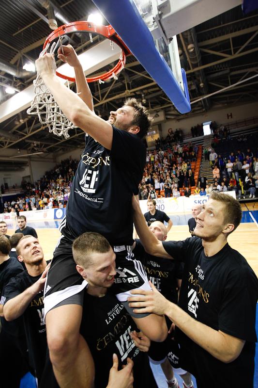  Autors: mrproxy VEF Rīga kļūst par LBL čempioniem (FOTO)