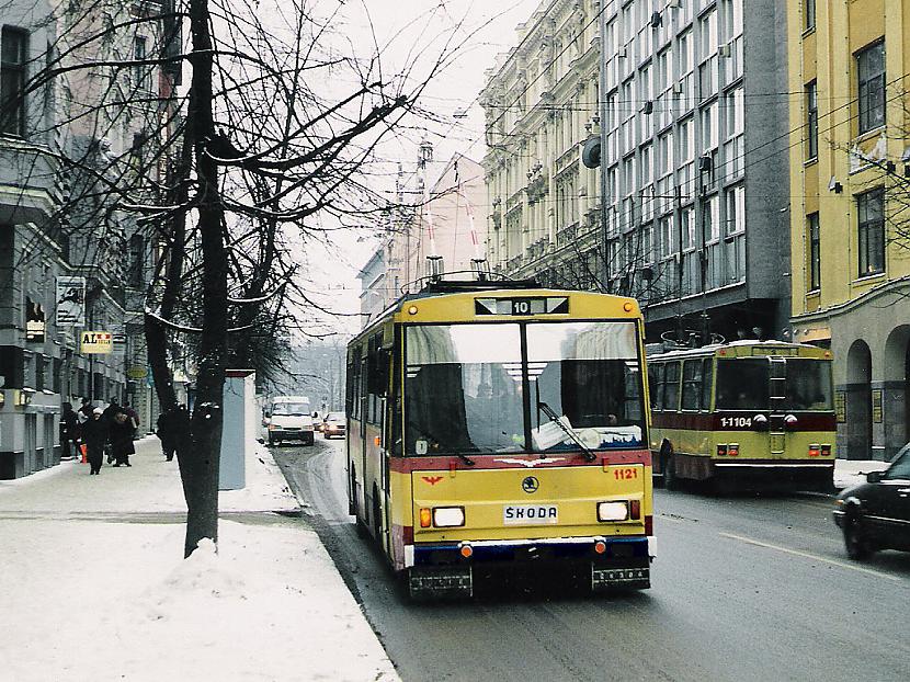  Autors: TheNostalgyGodfather Vecie trolejbusi 3. daļa