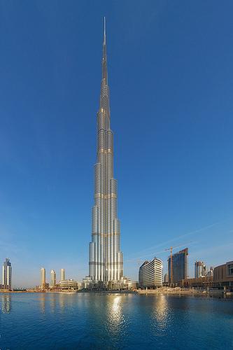 Nosaukums Burj Khalifa dēļ... Autors: Fosilija Pasaules augstākās ēkas