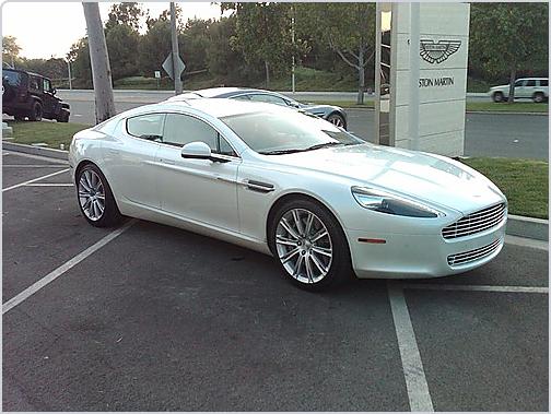  Autors: Siikais11 Aston Martin Rapide nevienam nevajag