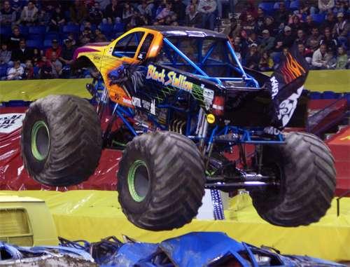  Autors: amonty Monster trucks