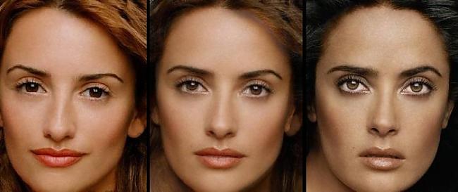 Penelope Cruz un Salma Hayek Autors: Fosilija Saliekot divas slavenības kopā1
