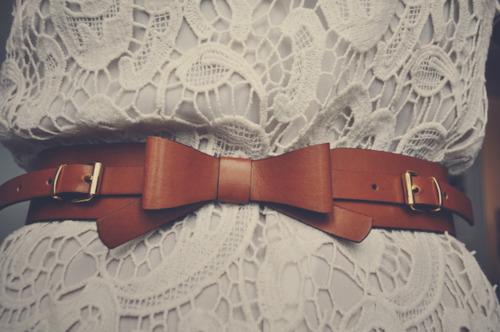 vintage inspired belts... Autors: thisisfierce Fierce: Summer Must-Haves!