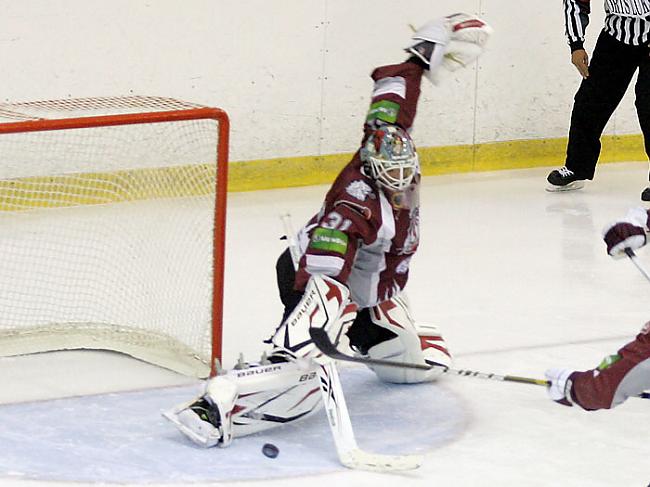 CHolt Autors: GeeG Dinamo riga sastāvs 2011/2012