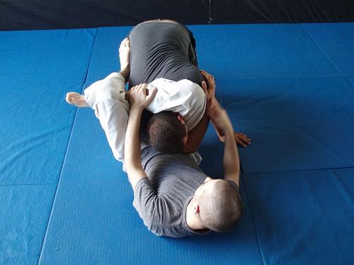 Triangle choke  No pirmā acu... Autors: JayZ Grappling