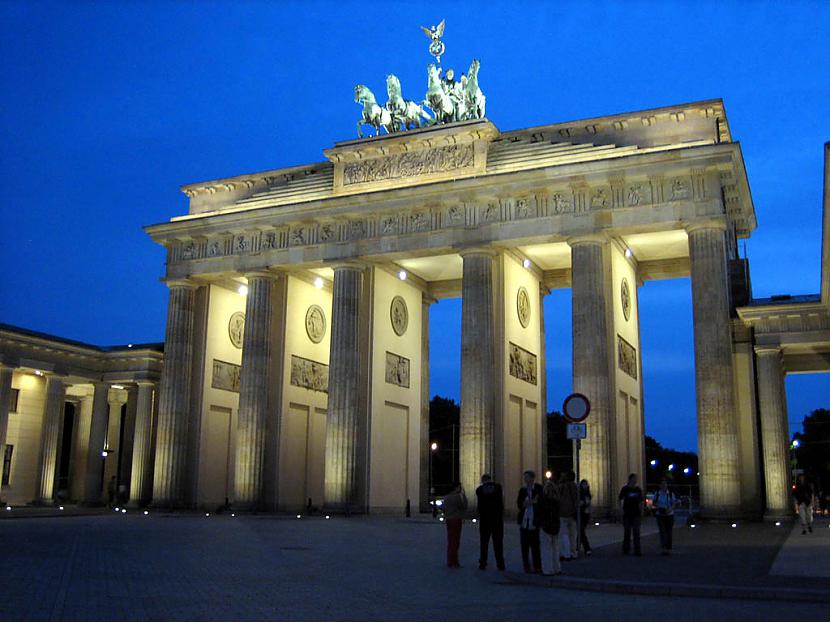 15 Berlin Vācija pēc... Autors: swag top29 pilsētas pasaulē, kuras ir ieteicams apmeklēt