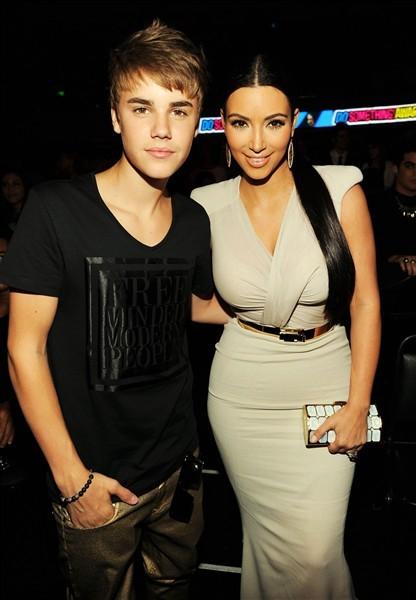 Justin Bieber Abi divi... Autors: luvazhels Kim Kardashian kāzu viesi!!!