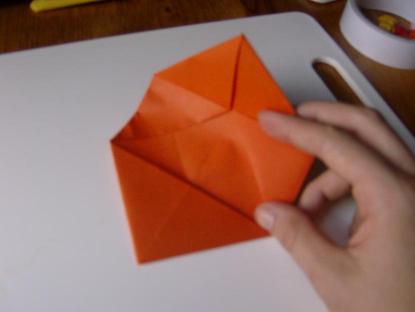 tad augscaronējais punkts... Autors: xo xo gossip girl origami sirsniņa-soli pa solītim