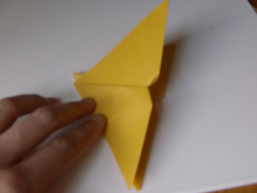  kad izdarīts atkal... Autors: xo xo gossip girl origami taurenītis