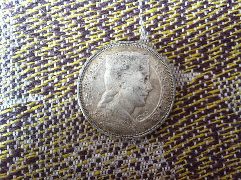 Piecu latu monēta Monēta ir no... Autors: Espumisan Mana kolekcija!