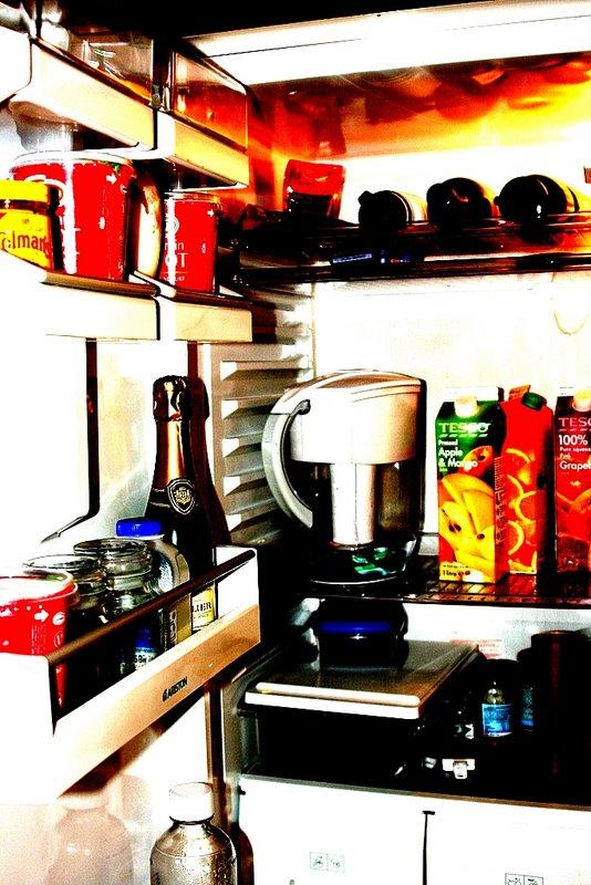 Pilns ledusskapis ar gardumiem... Autors: Cepuuums 25 mazās dzīves laimītes ^^