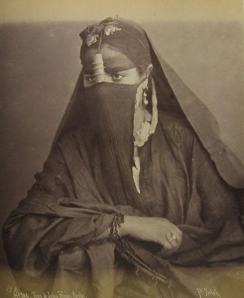  Autors: Fosilija Ziemeļāfrikas sievietes 19./20.gs.