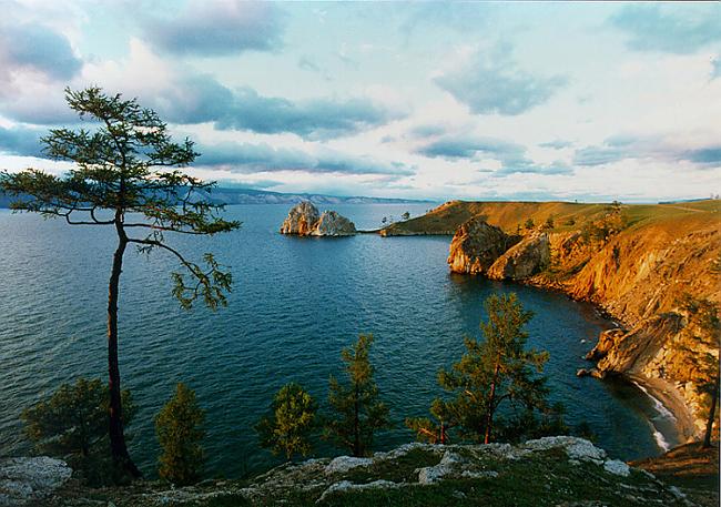 Uzskata ka ezera vecums ir 25 ... Autors: Nooraa Fakti par Baikālu..