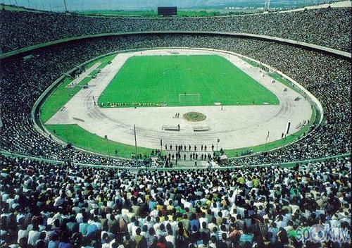 Azadi stadions Teherānā Irānā... Autors: Fosilija Pasaules lielākie stadioni