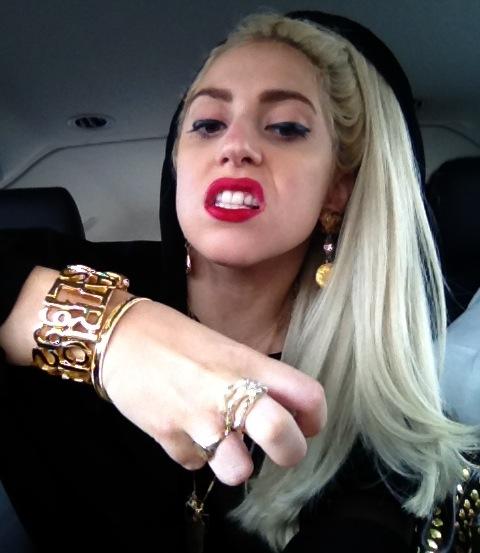 2011 gada decembris 1 Autors: miltpauris Lady Gaga Evolūcija (2005-2012)