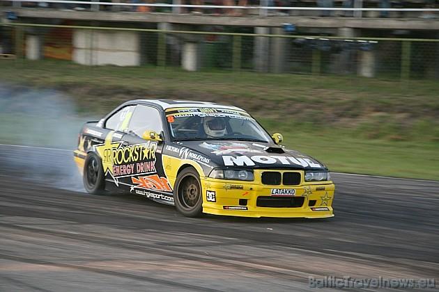 BMW M3 Autors: ReinaX Drift mašīnas