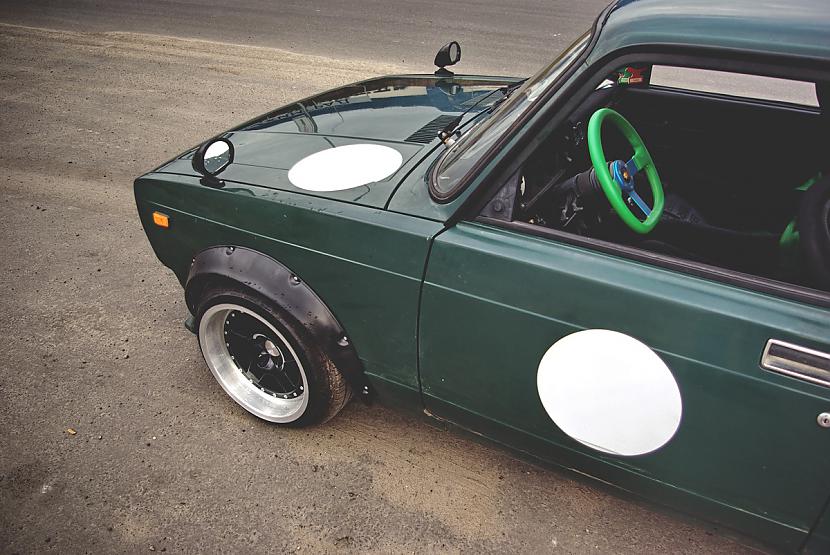  Autors: DIRSAPISEJS 2105 Midori Gojira