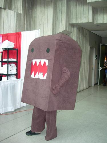 пиджак прикол. костюм мема на вечеринку. костюм мужской мем. мужик в костюме с зеркалом. костюм смерти смешной.