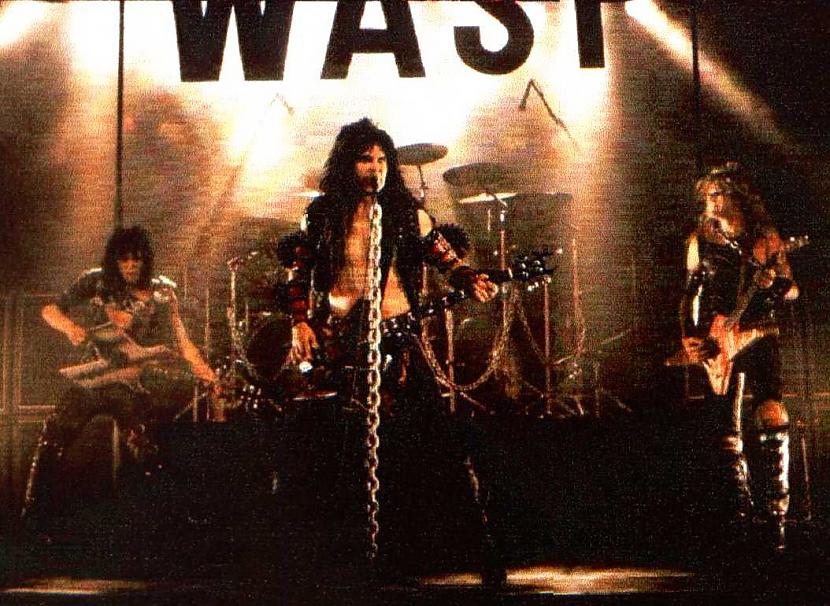  Autors: Fosilija W.A.S.P.