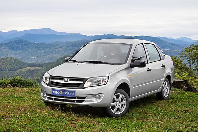 Atgādināsim ka Lada Granta... Autors: HHRonis AvtoVAZ uzsāk Lada Granta ražošanu, cenas pieaug.