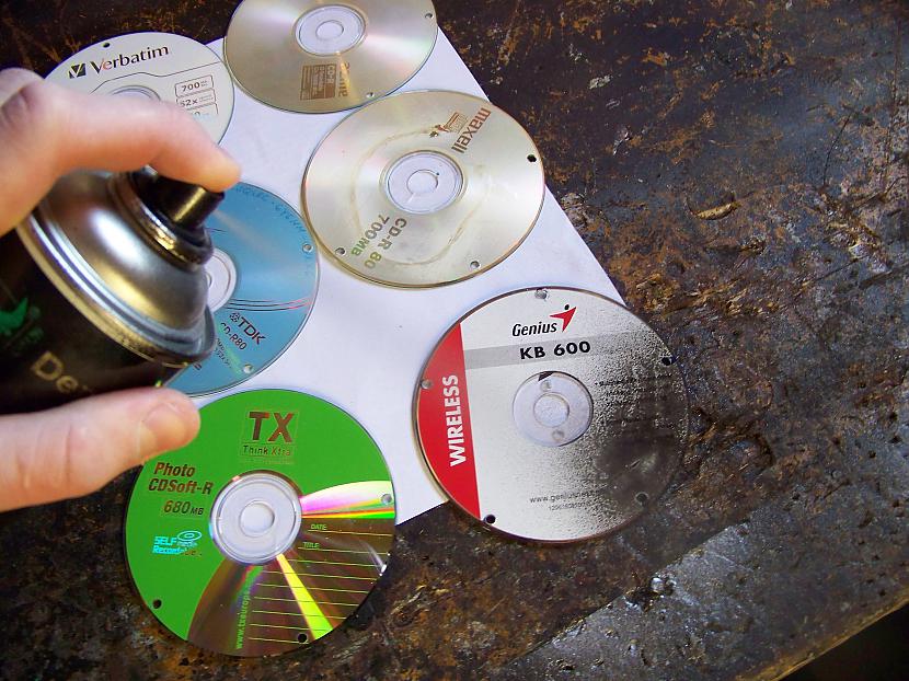 Un tad var sākt krāsot Autors: FonTosteris Ko iesākt ar CD/DVD diskiem? (4.daļa)