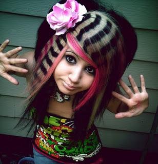  Autors: Rakstniecīte Girl, you dont need any jewerely.Your hair is your jewerely<