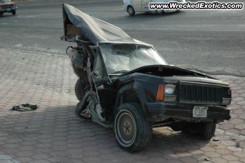 Jeep Grand CherokeeKāds ir... Autors: Fosilija Pāris avārijas Kuveitā