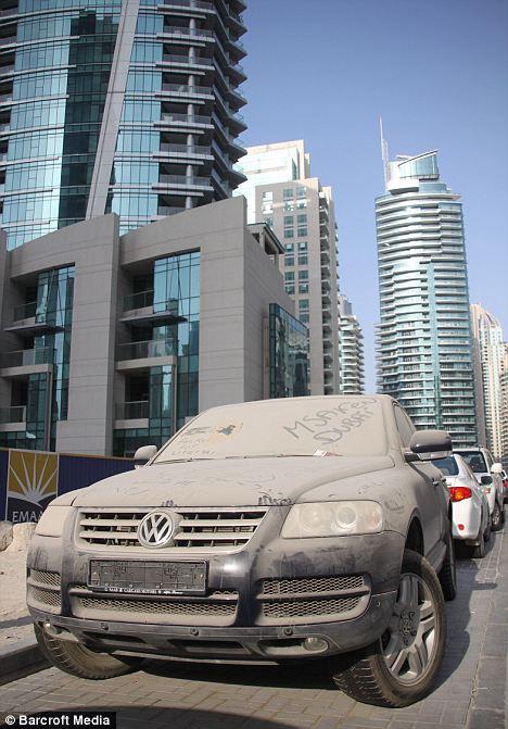   Autors: Kobis Pamesti auto Dubaijā :o