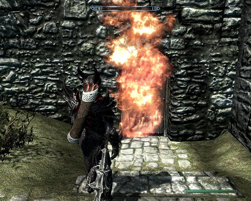 dedzinu durvis ar flame wall Autors: sekers SKYRIM bildes 2