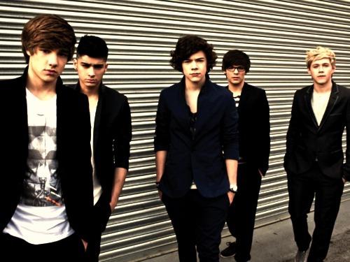 They confirmed to Sugarscape... Autors: vanilla19 50 FAKTI par One Direction