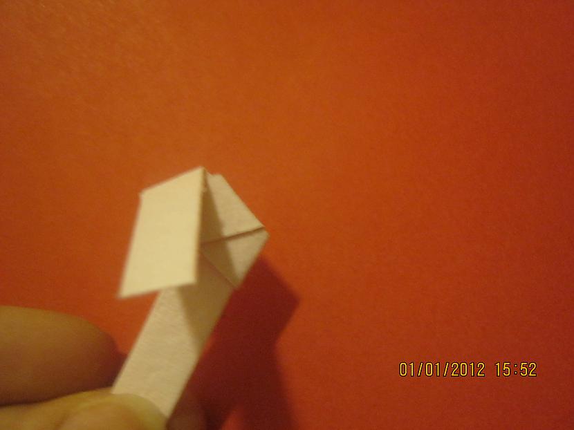 tad īsāko malu aizlokam uz... Autors: xo xo gossip girl Origami lucky star *