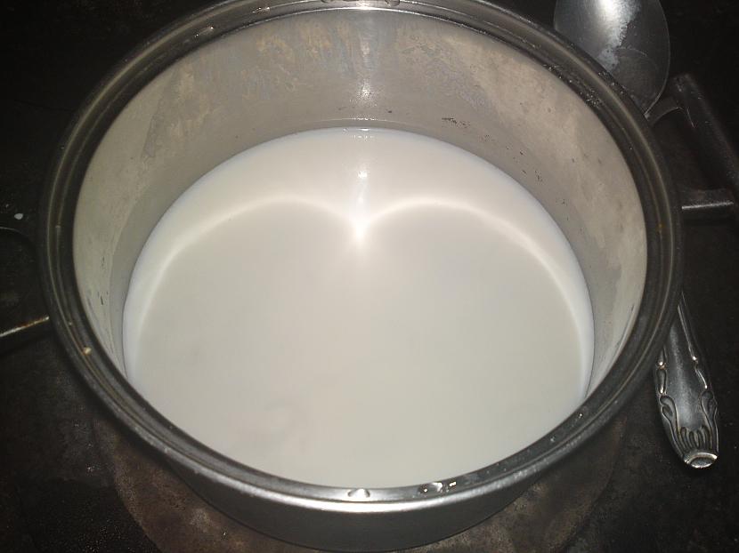Tad grūbas pārlej ar piena un... Autors: allaroundme Garšīgā grūbu biezputra
