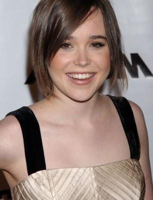 Ellen Page šitā nu gan one of... Autors: gia Holivudas jaunā kārta..