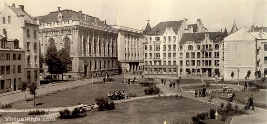 Līvu laukums 1947 gads Autors: Fosilija Pagājušo gadsimtu Vecrīgas foto.