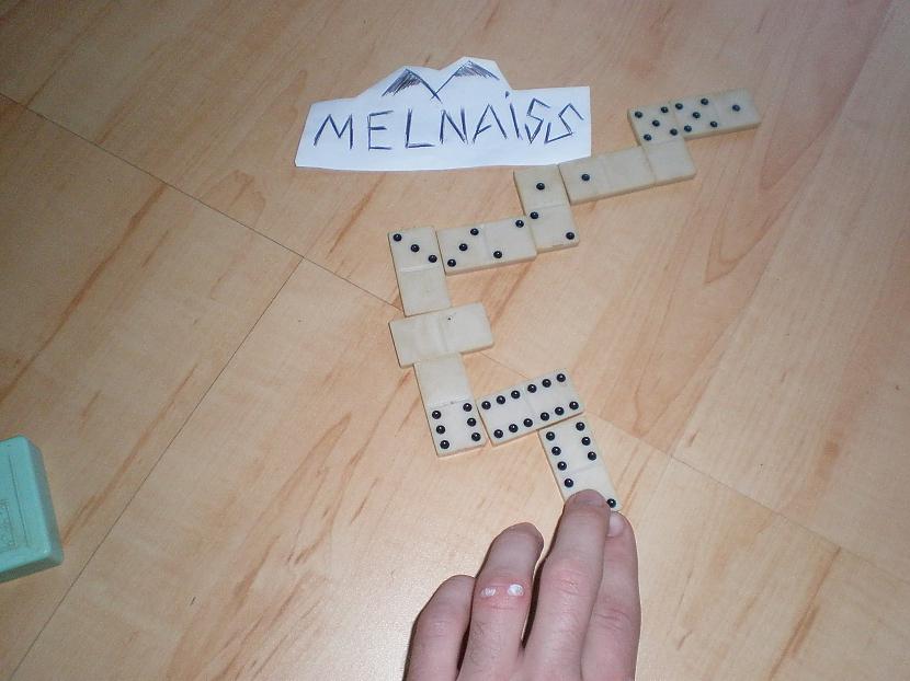  Autors: melnaiss Spēle