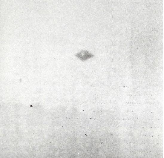  Autors: posts UFO Photographs 1910-2008