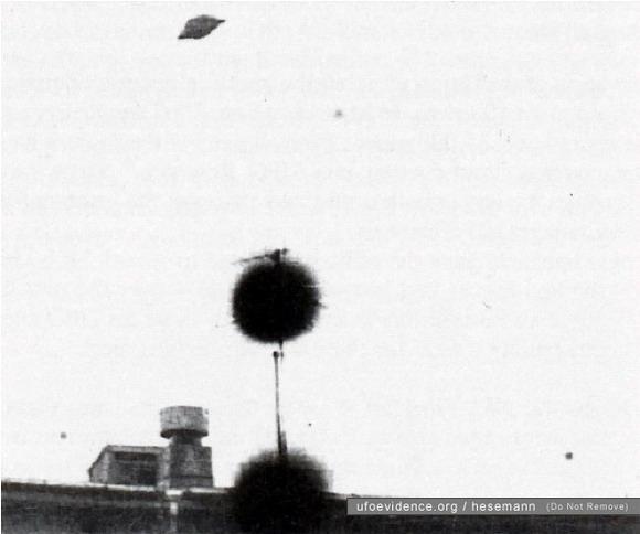  Autors: posts UFO Photographs 1910-2008