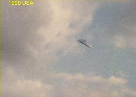  Autors: posts UFO Photographs 1910-2008