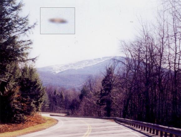  Autors: posts UFO Photographs 1910-2008