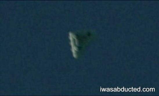  Autors: posts UFO Photographs 1910-2008