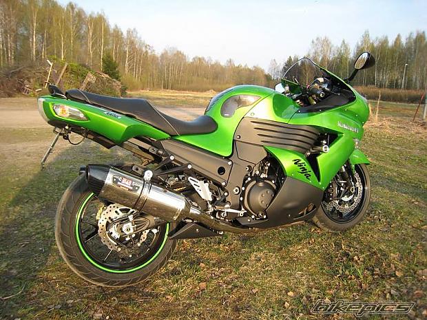 kawasaki Ninja Autors: Protests Motocikli