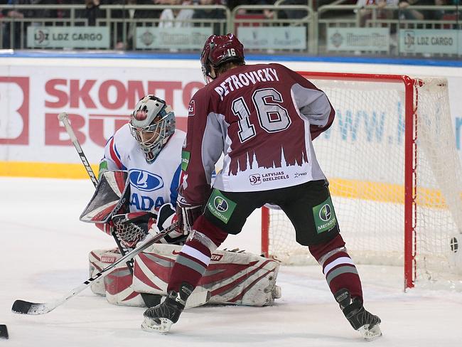   Autors: ak34 Dinamo Rīga uzvar Ladu 4:1 - spēles momenti un līdzjutēj