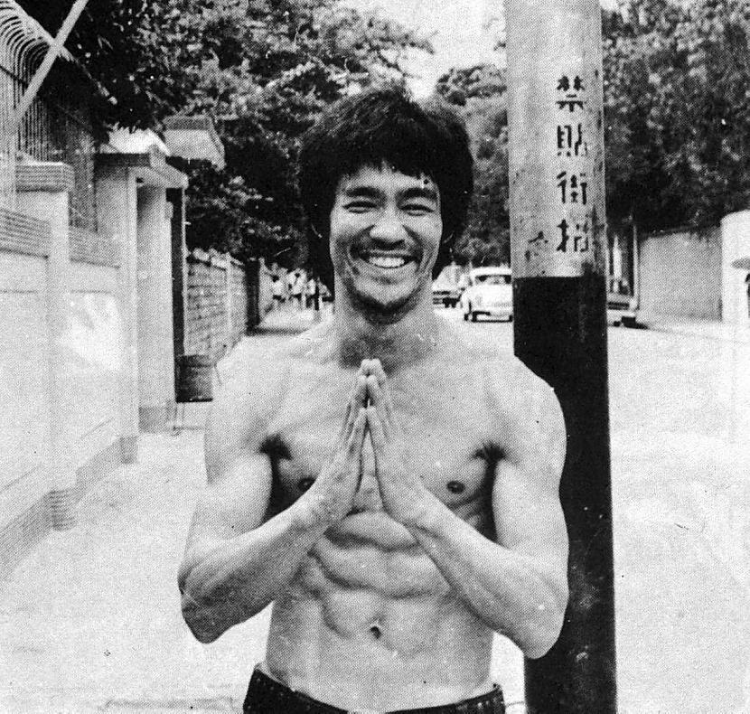 Bruce Lee  Lee Yuen Kam Autors: UglyPrince Slavenību īstie vārdi