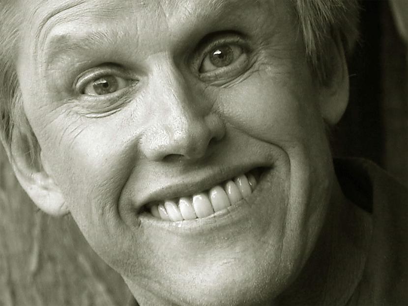 Gary Busey Motocikla avārija... Autors: Salvadors Celebrity near death experiences