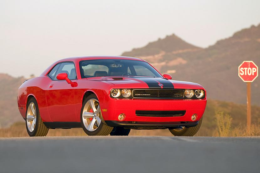 2009 Dodge Challenger SRT8... Autors: bizonis1 Autoblog's Top 100 Photographs of 2009