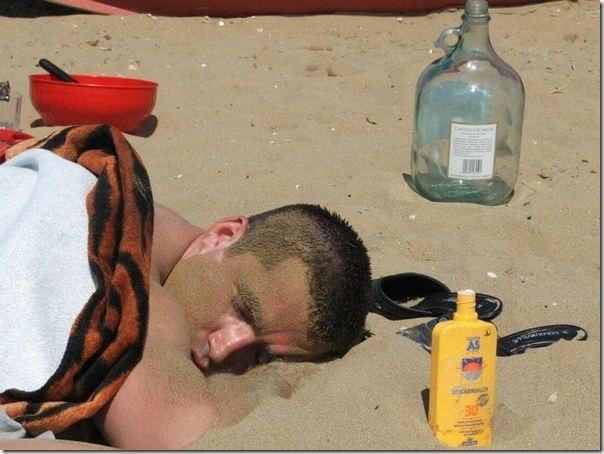 Gāju piedzēries gar pludmali... Autors: P a G a L e Tik piedzēries! (FML) 4