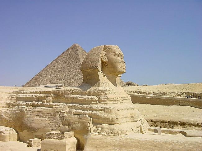 Heopsa piramīda sastāv no... Autors: exkluzīvais Septiņi pasaules brīnumi